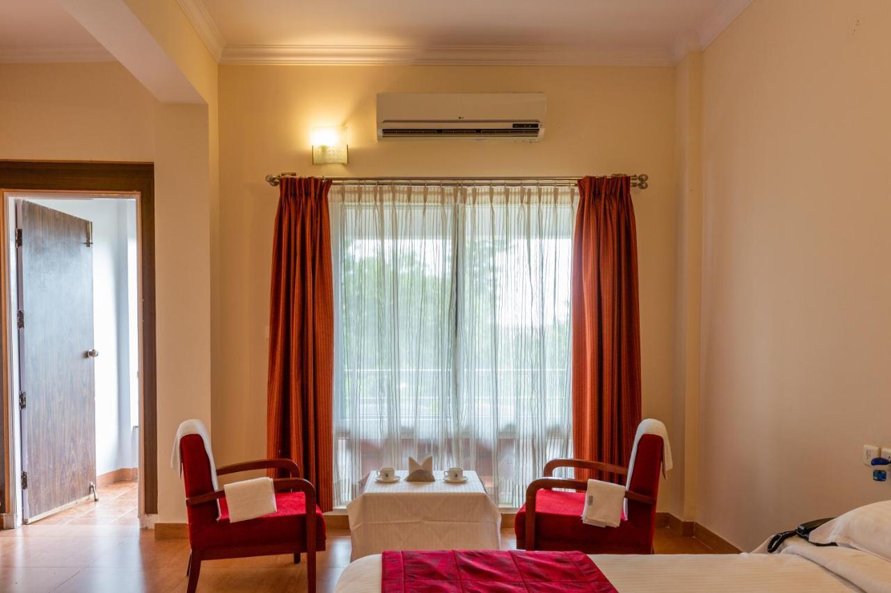 Kstdc Hotel Mayura Kauvery Krs Hosa Kannambādi エクステリア 写真